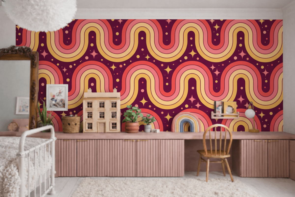 Retro Crescent Waves